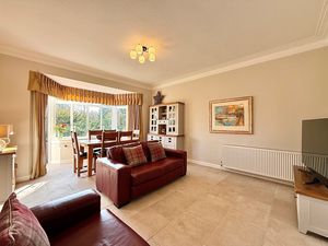 Photo 18- click for photo gallery